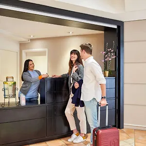 Апарт-отель Adagio Access Garibaldi, Ницца